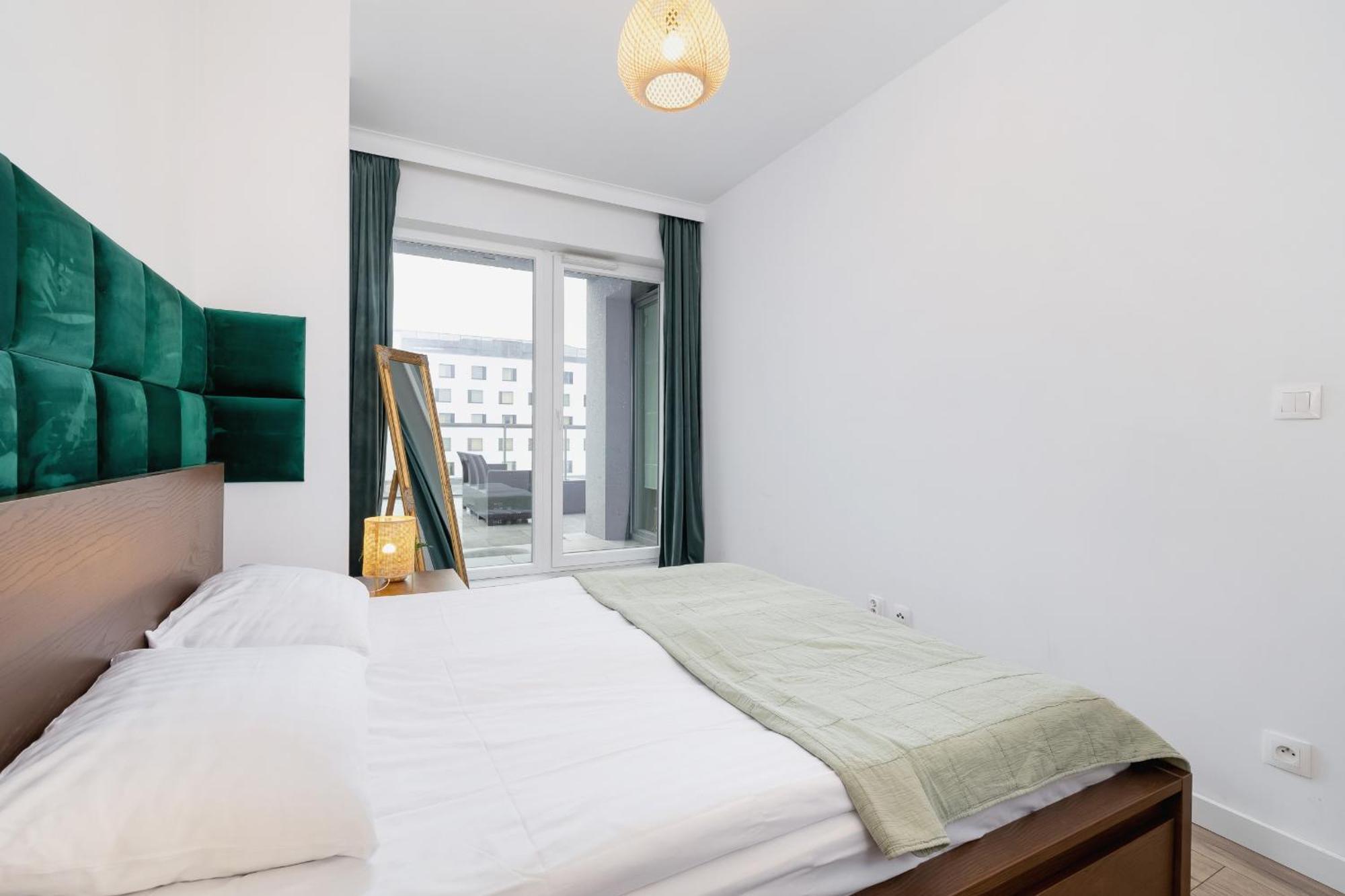 Exclusive Apartment In Katowice With Balcony, Parking, Gym And Sauna By Noclegi Renters Eksteriør billede