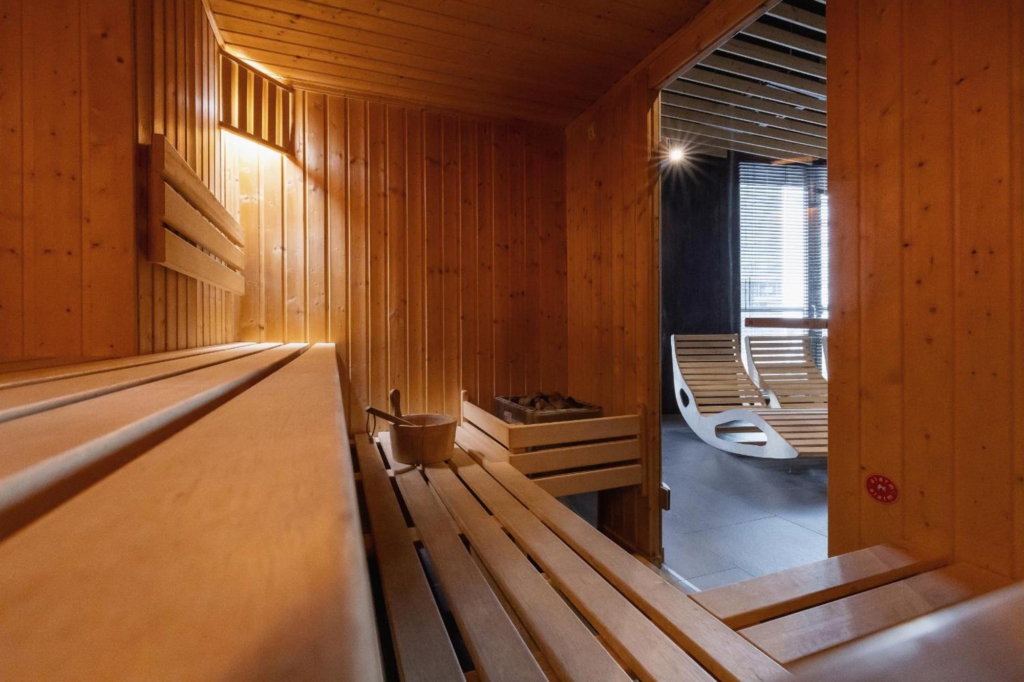 Exclusive Apartment In Katowice With Balcony, Parking, Gym And Sauna By Noclegi Renters Eksteriør billede